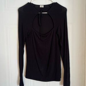 Black Wilfred long sleeve medium